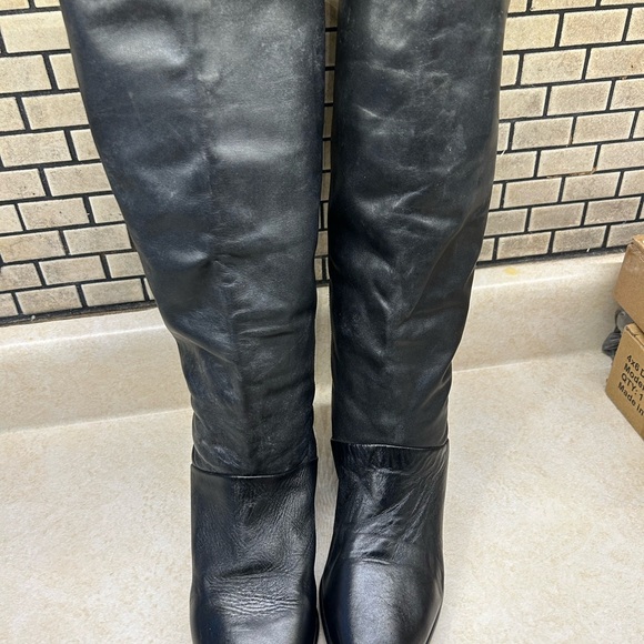 Tall black leather boots 6.5 - Picture 2 of 8